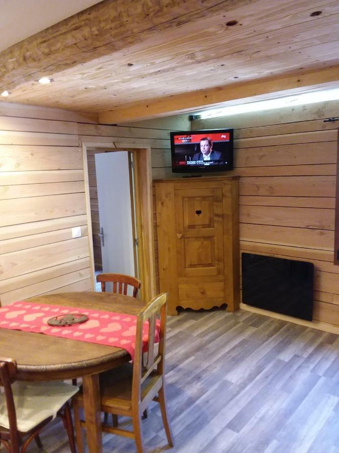 Appartamento Le Woody Saint-Étienne-de-Tinée Esterno foto